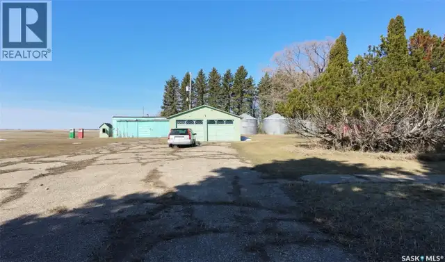 Insinger Acreage Insinger Rm No. 275, Saskatchewan in Houses for Sale in Saskatoon - Image 7