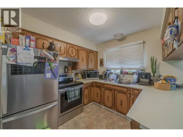 720 CARIBOO TRAIL 100 Mile House, British Columbia in Houses for Sale in 100 Mile House - Image 7