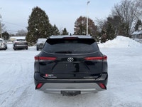 Ce Rav4 est équipé de :Caméra 360 , Siège en cuir, Bluetooth, Cruise, PRISE USB, sièges chauffants,... (image 7)