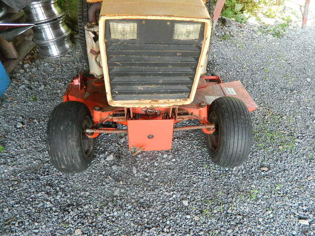Case 446 High Wheel tractor in Other in Kingston - Image 4