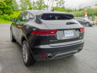 [117,337km AC / Tilt & Telescopic Steering / Power Locks-Windows-Keyless Entry / Cruise Control / Fi... (image 3)
