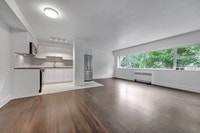 1371 Harwood Street is walking distance to downtown Vancouver. The building is six-storeys tall and... (image 4)