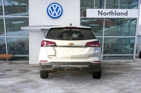 Ready for every journey, this 2022 Chevrolet Equinox LT Sport Utility in stunning Summit White is de... (image 4)