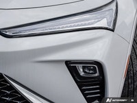 Experience sophisticated design and effortless technology with the 2024 Buick Envista Avenir. Dresse... (image 9)