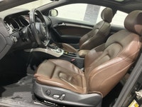 LAudi A5 S LINE AUTOMATIQUE CUIR TOIT MAGS AWD 2016 proposé par AutoStudio 72 à Mirabel se présente... (image 9)