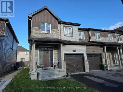 This newly built Townhome is in the heart of Barrhaven, close to all amenities such schools, parks,...