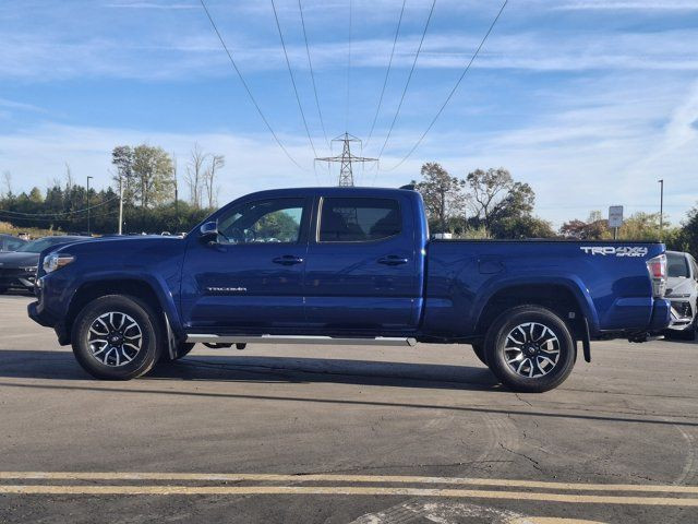2022 Toyota Tacoma TRD Sport Crew 4X4 | Nav | Power Seat in Cars & Trucks in Guelph - Image 2
