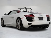 This beautiful 2011 Audi R8 Spyder has a clean Carfax report. Unleash pure open-air excitement with... (image 6)