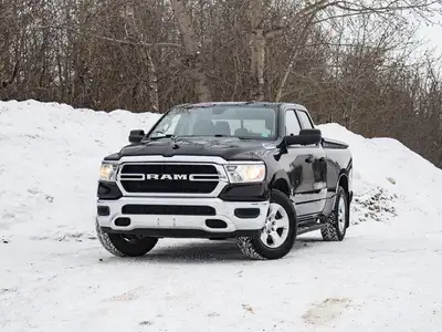 This RAM 1500 Tradesman is a dependable, hard-working truck that's been well cared for, with one own...