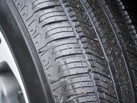 Sophisticated Style & Modern Comfort | Pre-Owned 2023 Buick Envision Essence AWD Discover the perfec... (image 7)