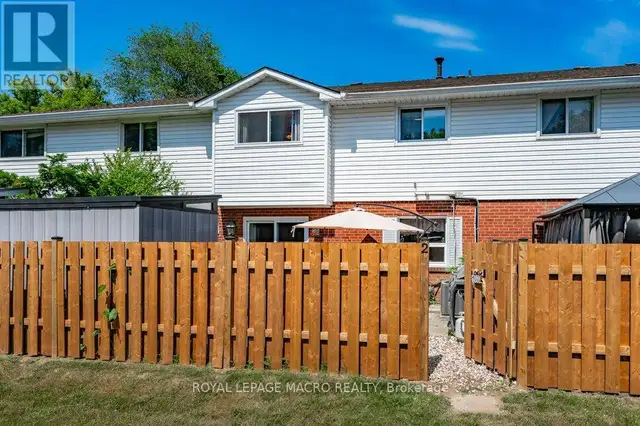 2 - 483 CLARIDGE ROAD Burlington (Roseland), Ontario62863792164354124