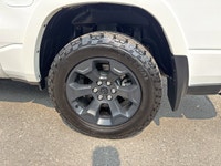 Clean Car Fax--Ram 1500--Big Horn--4x4--Crew Cab--Night Edition--Bucket Seats--Heated Seats--Heated... (image 7)