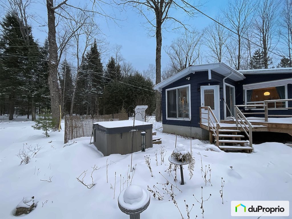 $429,000 - Bungalow for sale in Bolton-Est — photo 2