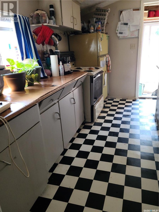 109 Frederick STREET Ogema, Saskatchewan Houses for Sale Regina