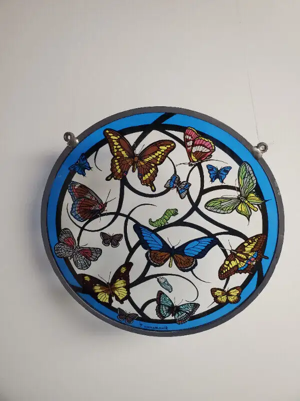 BUTTERFLIES STAINED GLASS in Arts & Collectibles in Markham / York Region - Image 2