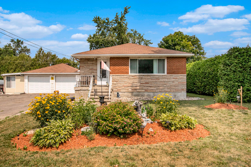 EXIT Realty Matrix 8099 Victoria St, Metcalfe Houses for Sale