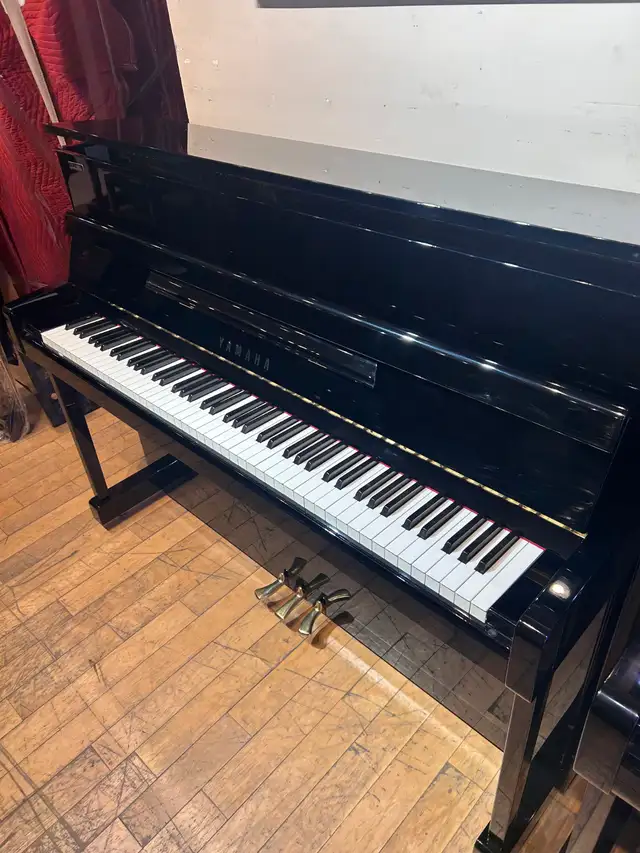 PIANO YAMAHA U5AS SILENT (1995) in Pianos & Keyboards in City of Montréal - Image 2