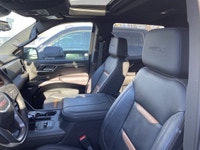 CLEAN CARFAX ONE OWNER, Heated and Cooled Front Seats, 360 Camera, TECH Package, SUNROOF, Live Strea... (image 1)