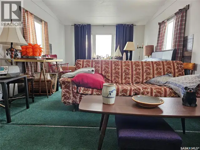 702 Railway AVENUE Arcola, Saskatchewan in Houses for Sale in Regina - Image 10
