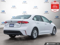White 2024 Toyota Corolla LE SUNROOF | ALLOYS | WIRELESS CHARGING FWD CVT 2.0L 4-Cylinder 16V DOHC A... (image 5)