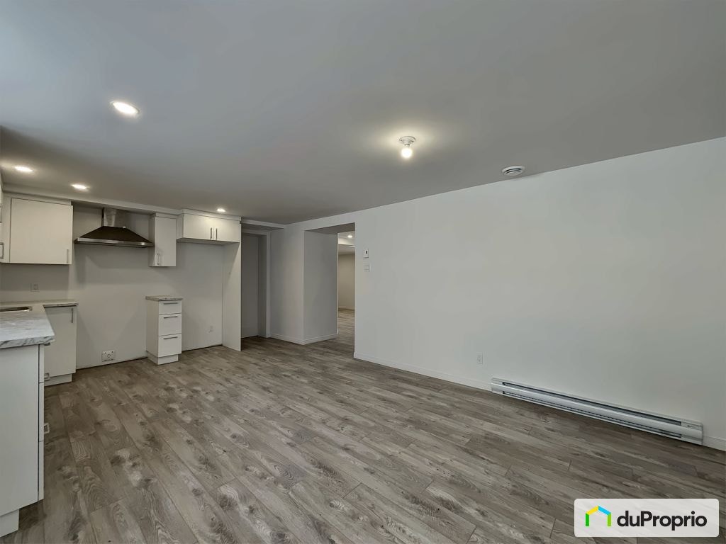 $658,000 - Triplex in Trois-Rivières (Trois-Rivières-Ouest) — photo 2