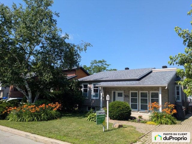 $669,000 - Bungalow for sale in Ste-Julie — photo 1