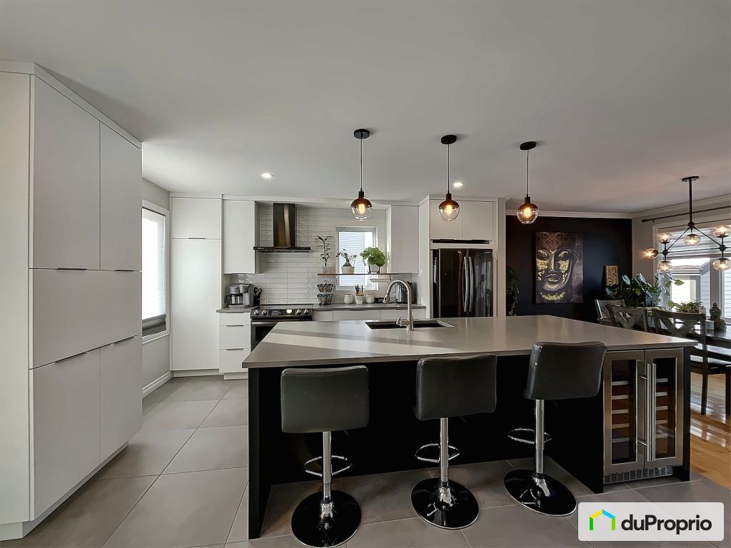 $768,900 - 2 Storey for sale in Granby — photo 3