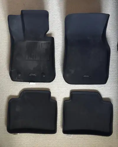 Used 1 season and fits perfectly on BMW 3 Series F30 & 4 Series F36 2012-2019.