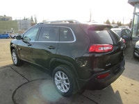 Thanks for viewing our South View Motors Inventory! STOCK# S139272 ALL VEHICLES COME WITH A THIRD PA... (image 7)