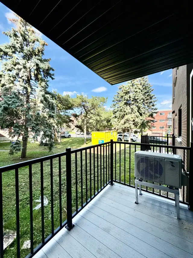 5 et demi - Dorval - Électros + WiFi + AC - Dispo 1er novembre in Long Term Rentals in City of Montréal - Image 15