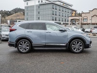 One Owner - Perforated Leatherette - Wireless Smartphone Charger - Heated Front Seats The 2022 Honda... (image 9)