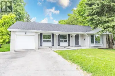 296 DIXON BOULEVARD Newmarket (Central Newmarket), Ontario