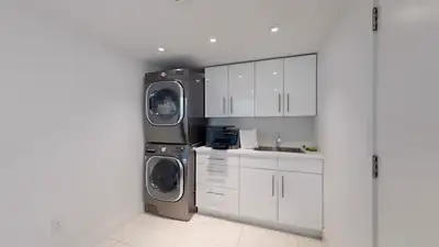 For Lease - 41 Berryman St, Toronto, Ontario, M5R 1M7
