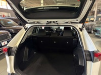 FEATURING : AWD, ROOF RACK, WEATHERPROOF FLOORMATS, MULTI DRIVE AND TERRAIN MODES, LANE TRACING ASSI... (image 5)