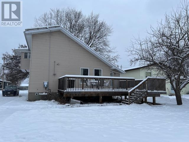 1060 Cornwall AVE N Fort Frances, Ontario in Houses for Sale in Thunder Bay - Image 3