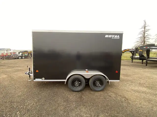2026 Royal Cargo LCHT35-614V-78 Enclosed Cargo Trailer in Cargo & Utility Trailers in Edmonton - Image 12