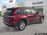 Command the road with sophistication and comfort in this stunning 2023 Jeep Grand Cherokee Limited,... (image 4)
