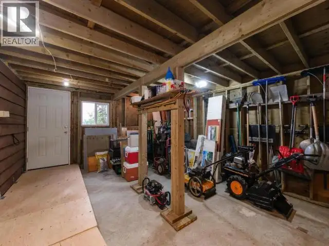 14 OLD CONSTABULARY ROAD Whitehorse South, Yukon in Houses for Sale in Whitehorse - Image 29