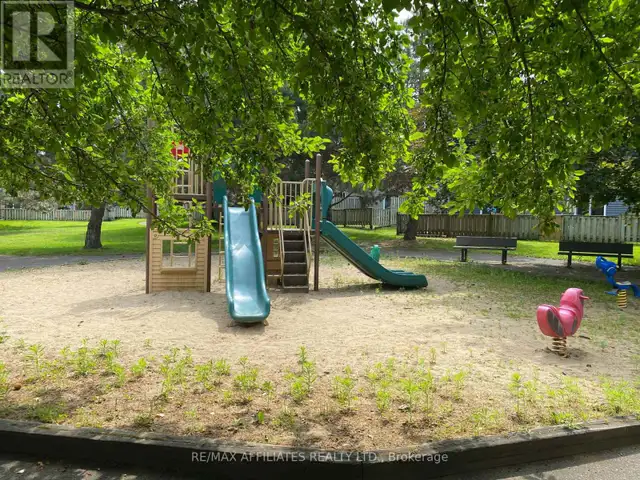 1911 SIMARD DRIVE Ottawa, Ontario62863784104707123