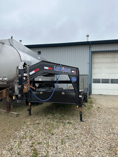 Welcome to Edmonton Equipment Rentals and Sales Ltd GVWR: 21000 kg 3 ft 6 in Fixed Dovetail 83 in Wi...