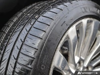 Experience the Pinnacle of Driving Sophistication with the 2016 Cadillac CTS 3.6L Luxury Collection... (image 6)