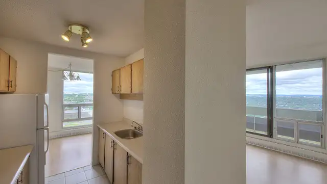 GORGEOUS 2 BEDROOM in Long Term Rentals in City of Halifax - Image 13