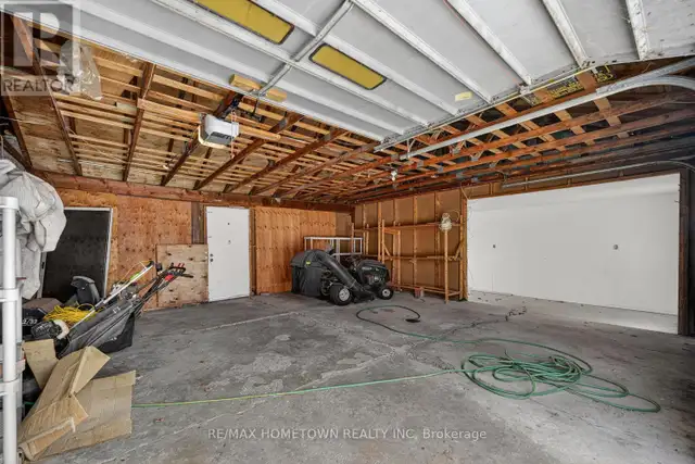 1327 1000 ISLANDS PARKWAY Front of Yonge, Ontario in Houses for Sale in Kingston - Image 30