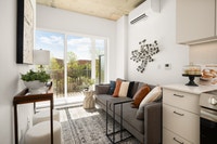 Condo for rent-apartment rental-logement locatif-2.5-2 1/2-Studio-Rosemont La Petite Patrie-Parc Laf... (image 6)