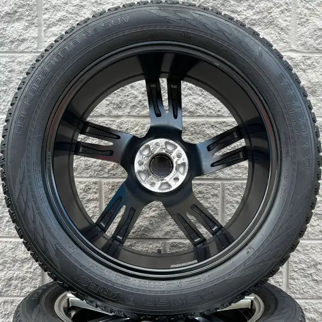 (90%) 4x 255/50R20 Nokian Winters w/ Volvo XC90 Rims + TPMS in Tires & Rims in City of Toronto - Image 9