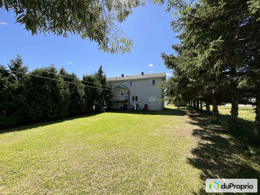 $425,000 - Duplex for sale in St-Prime — photo 2