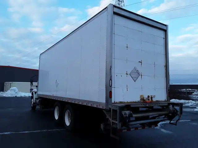 2020 International MV607 Straight *Ask about BOGO or Dep Match P in Heavy Trucks in Dartmouth - Image 9