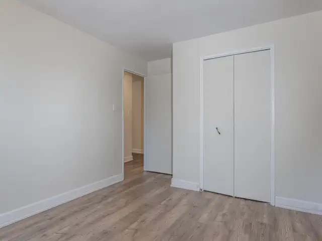 Port Elgin 2 Bedroom Apartment for Rent: in Long Term Rentals in Owen Sound - Image 17