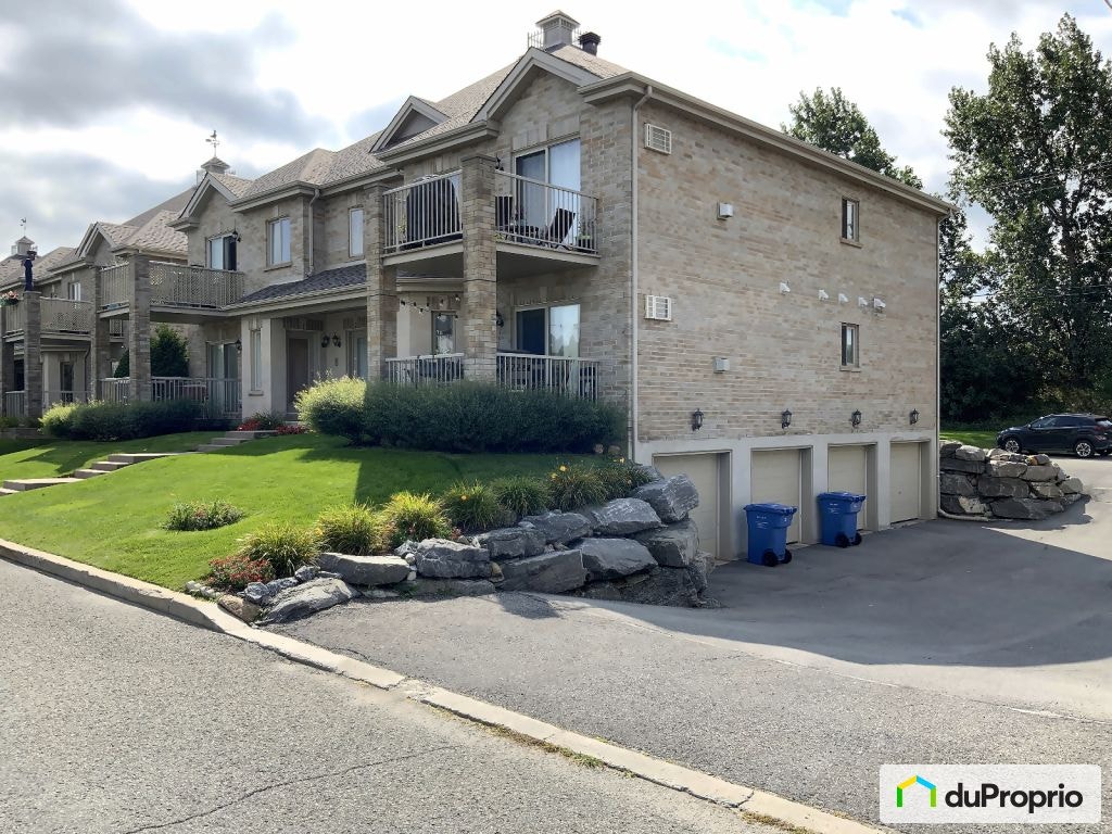 $479,000 - Condominium for sale in Candiac — photo 2