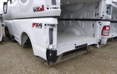 Ford F250/F350/F450/ Superduty 2017 - 2022 Ford Superduty F250/350/450 8' White Take off Truck Box w...